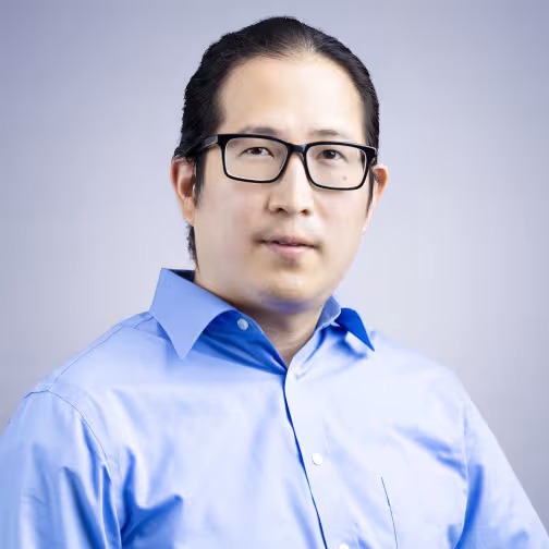 Aaron Lee